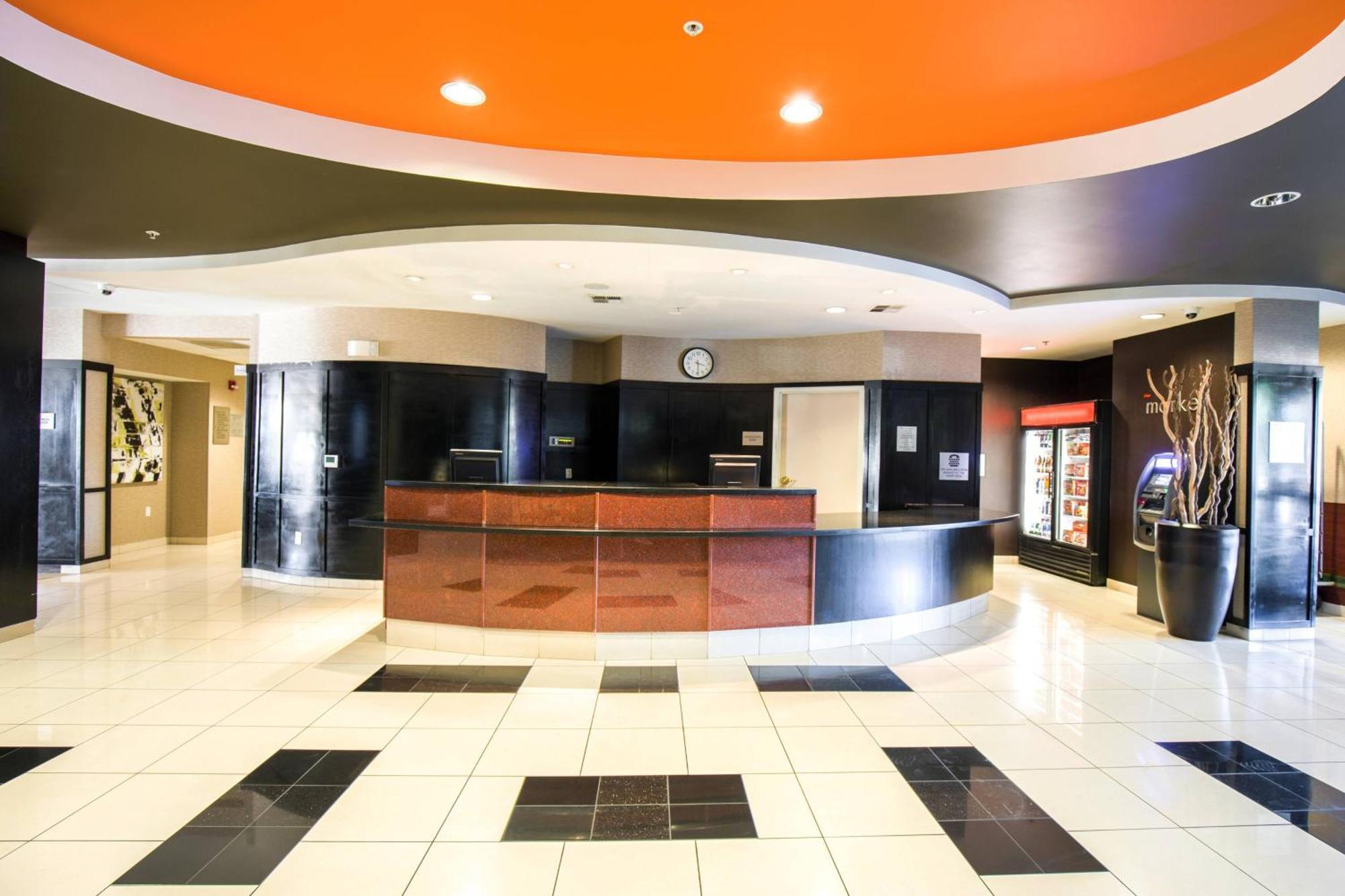 Courtyard By Marriott Merced Zewnętrze zdjęcie