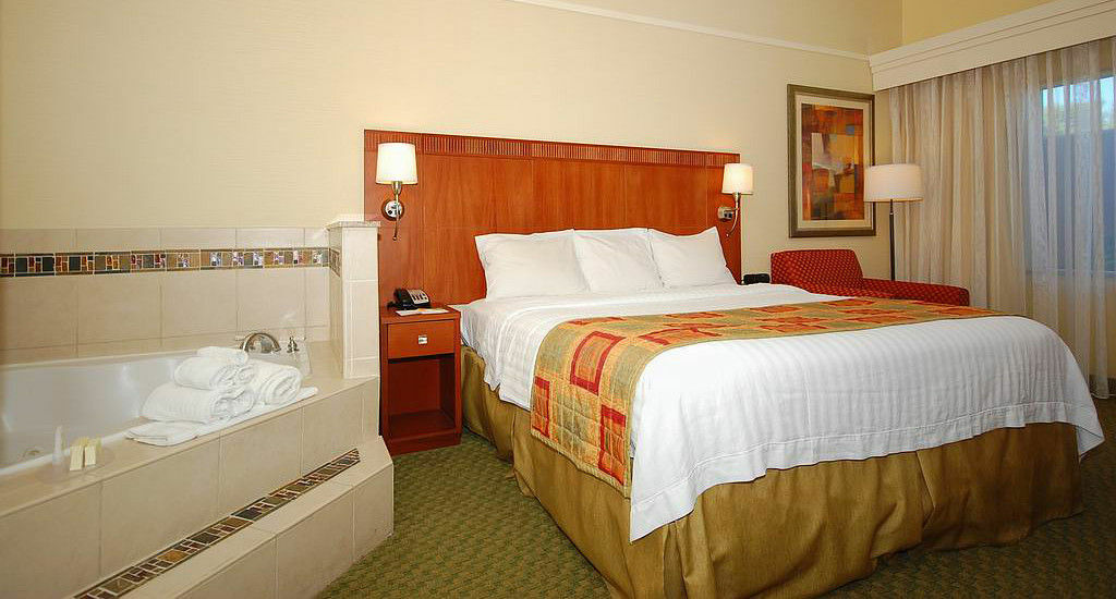 Courtyard By Marriott Merced Zewnętrze zdjęcie
